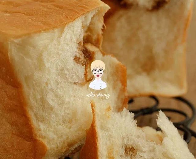 【红糖吐司】姨妈期必备，又甜又暖的红糖吐司面包的做法