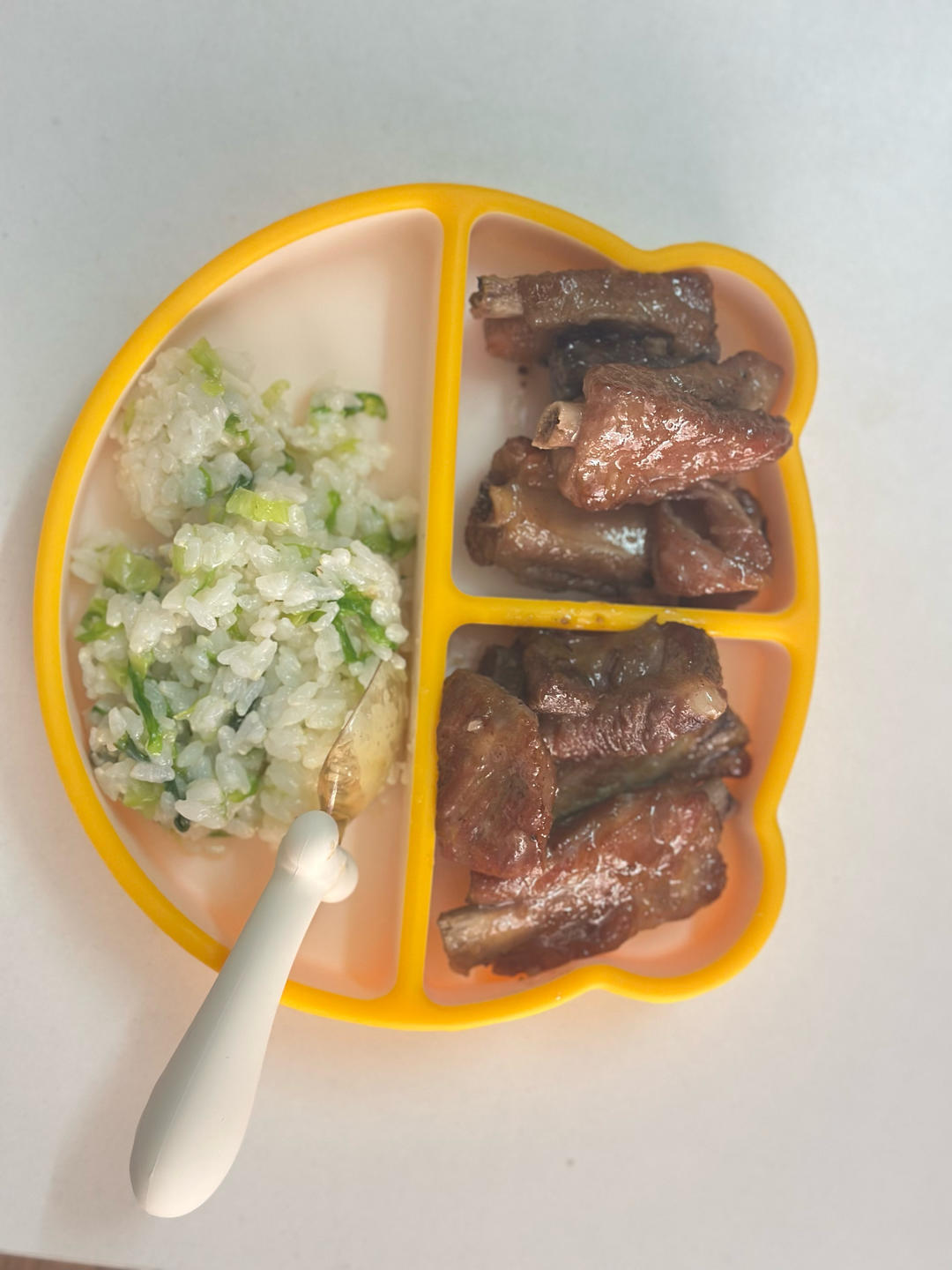 銀鱈魚南瓜西蘭花燜飯（11月齡輔食）