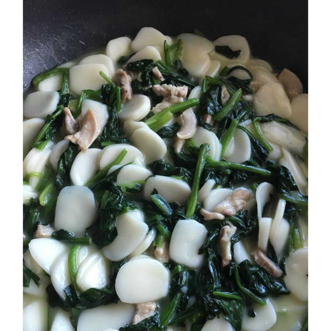 菠菜炒年糕