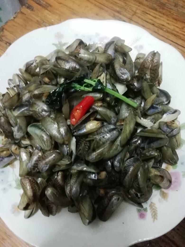九层塔炒薄壳