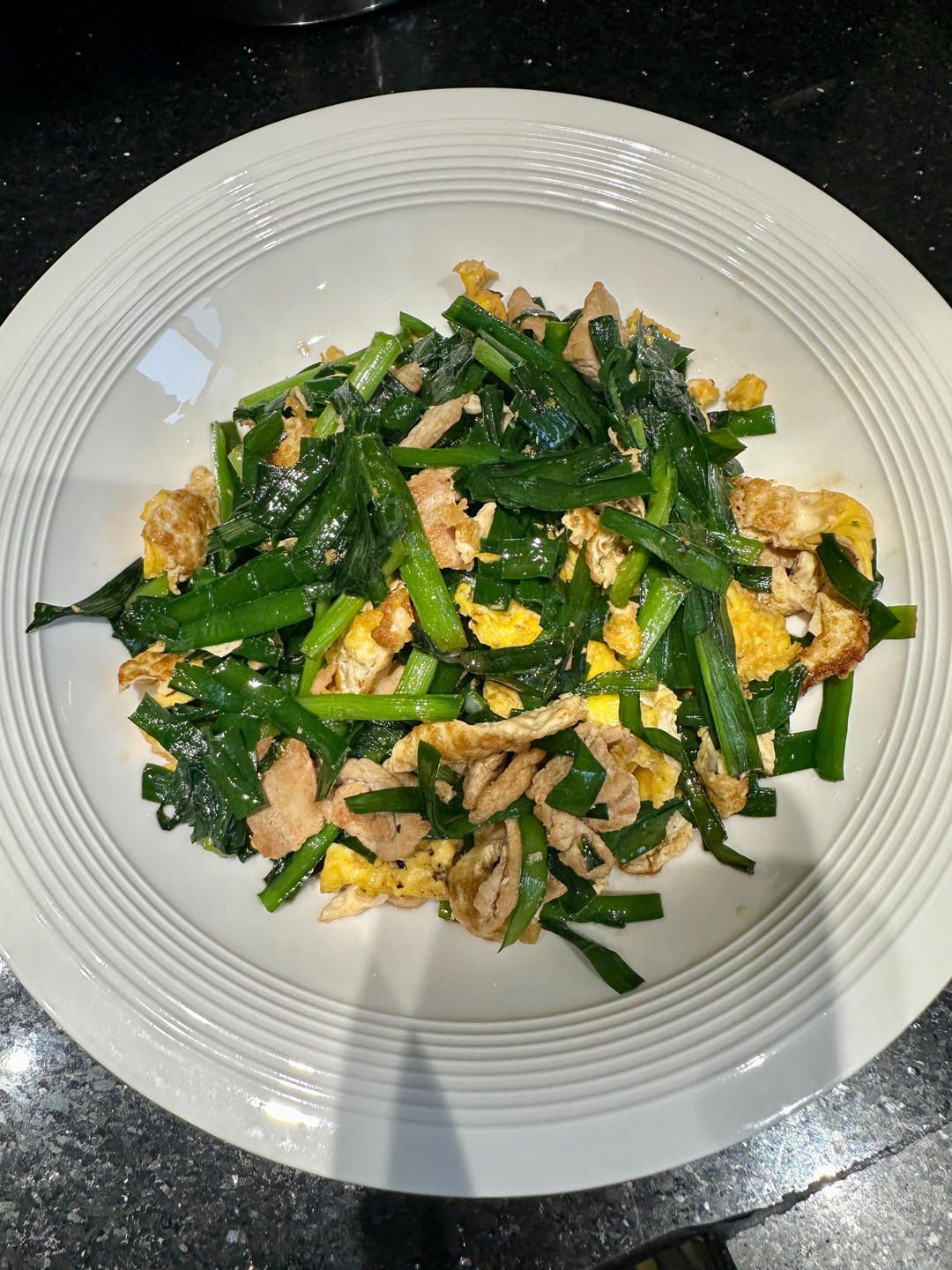 韭菜炒鸡蛋——三分钟快手下饭菜 掌握火候的秘诀