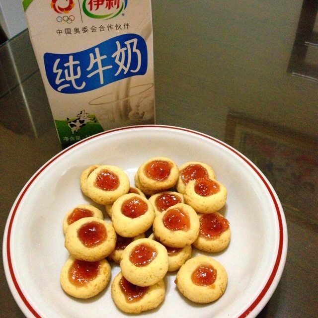 特浓奶香果酱酥饼