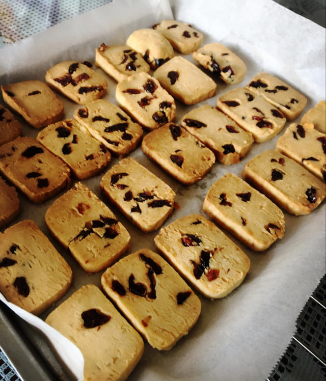 【炼乳脆饼•硬】非常简单的硬饼干