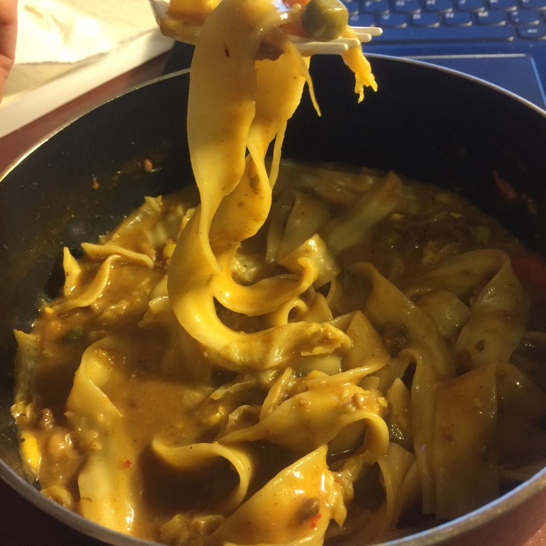肥牛咖喱面