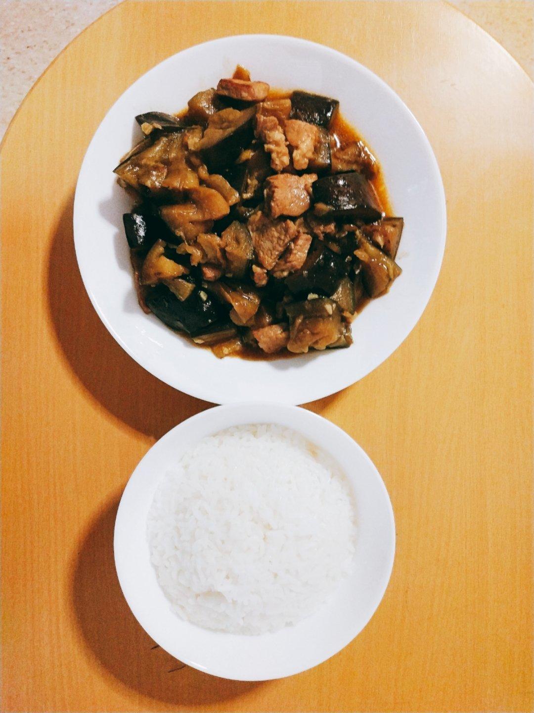 茄子炒肉