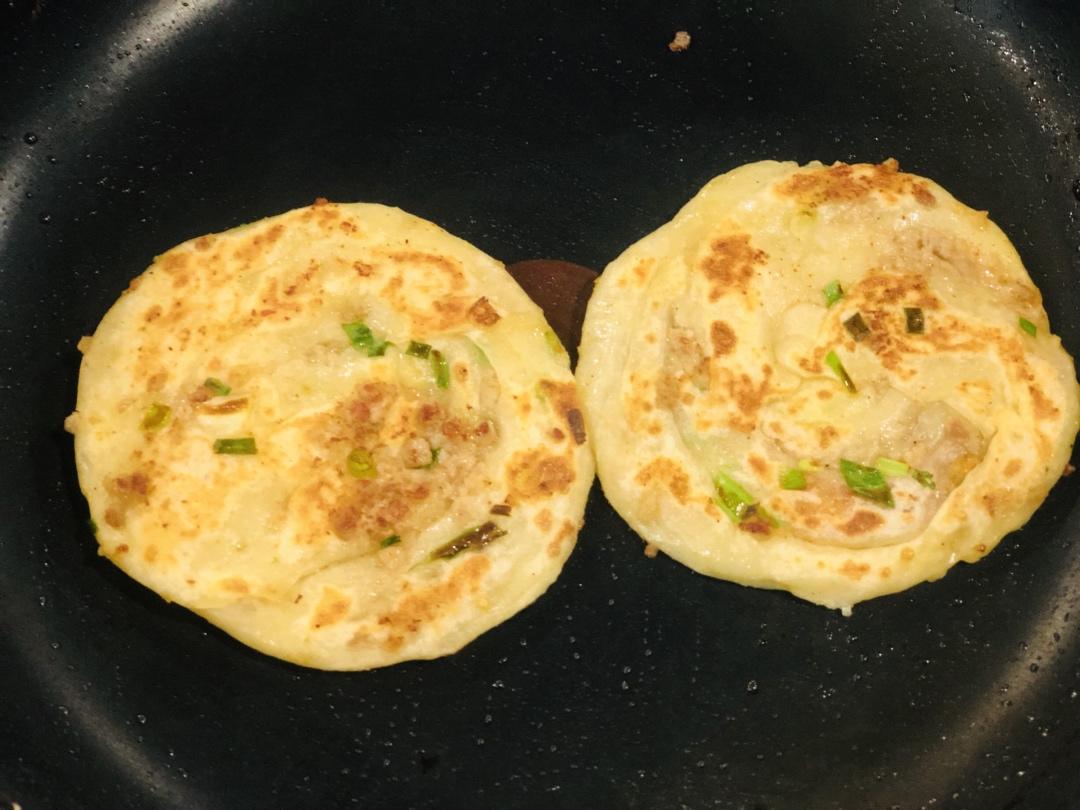 家常葱油饼