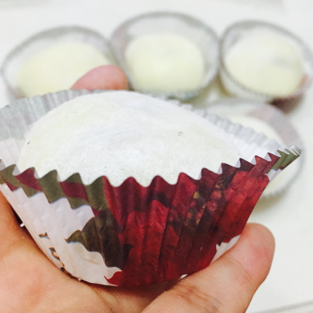 腹黑白胖子——奥利奥雪媚娘