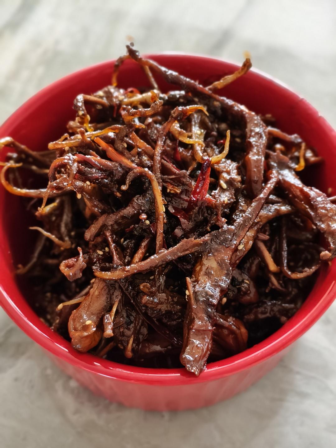 冷吃鸭舌，追剧搭子（小美出品）