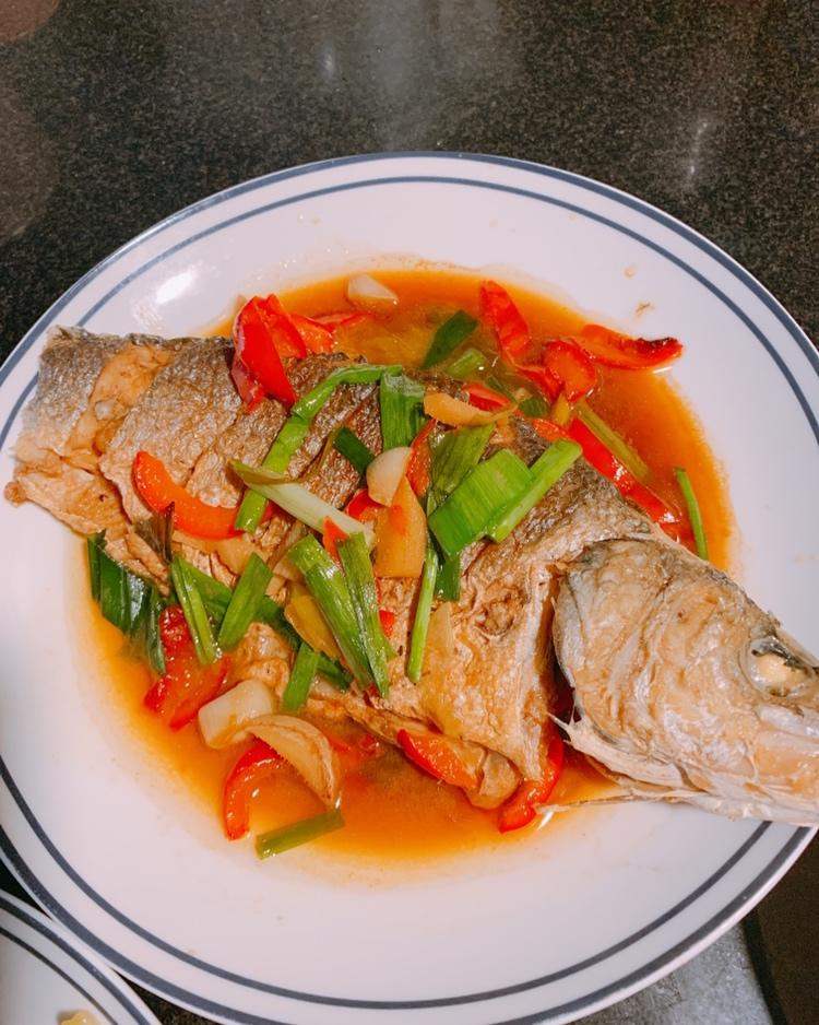 红烧鲈鱼