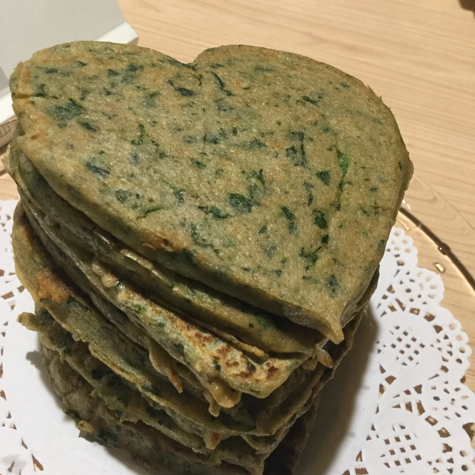 菠菜鸡蛋全麦煎饼