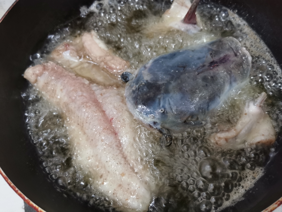 家常版清江鱼烤鱼的做法 步骤7