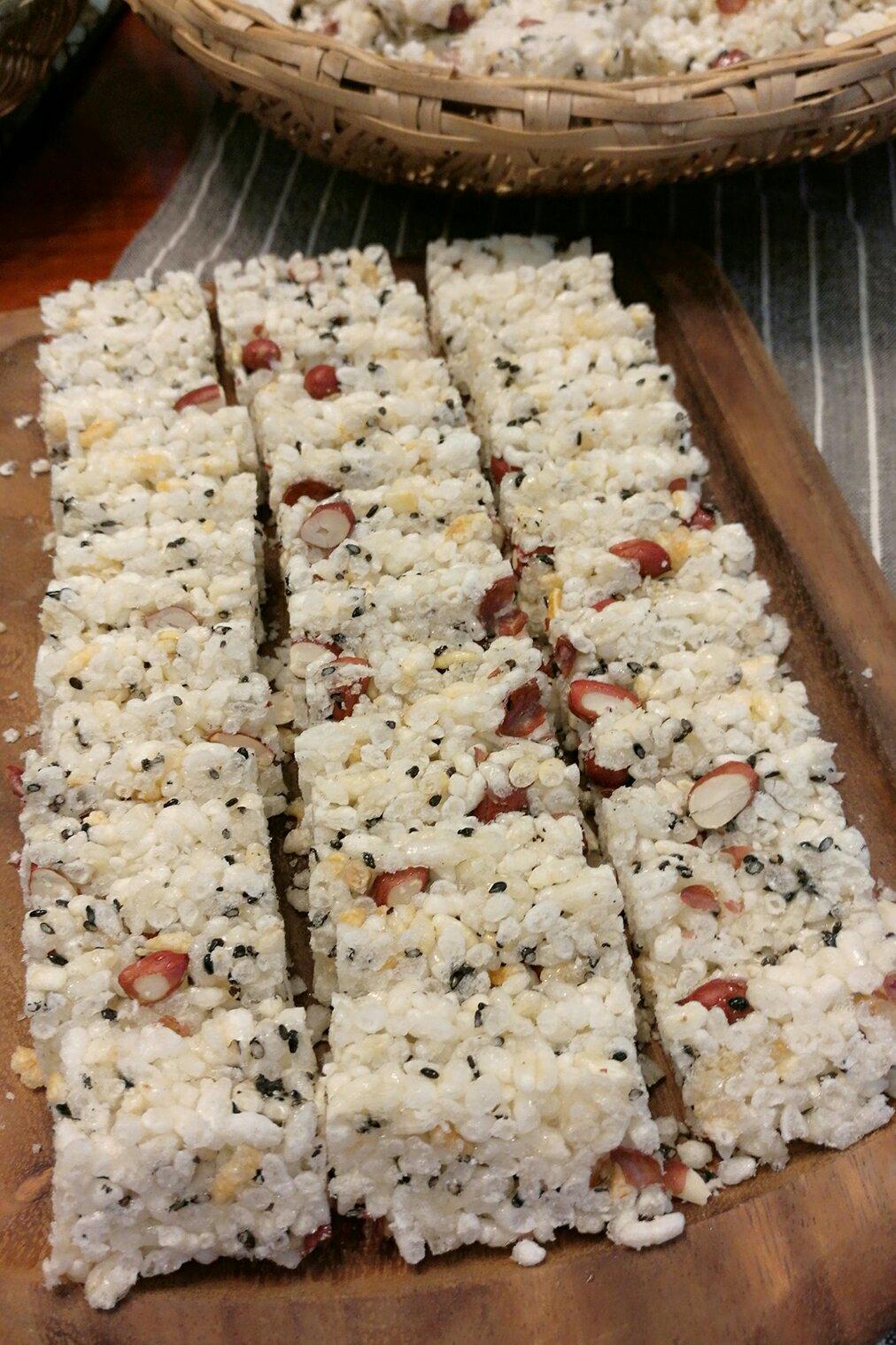 小芳漫生活之烘焙时光做的油酥米花糖