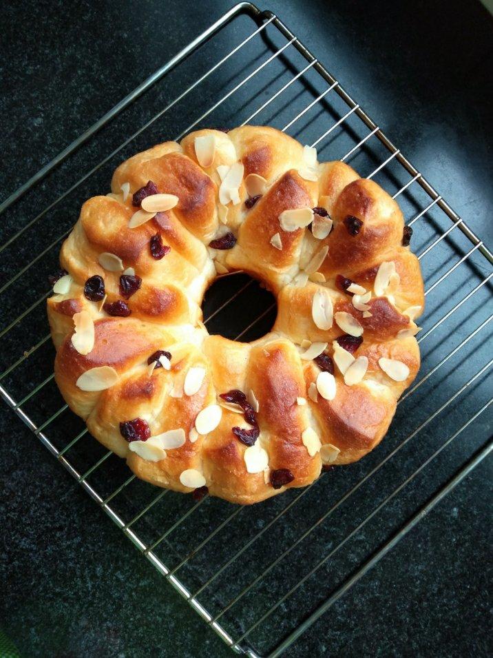 日式香浓炼乳面包