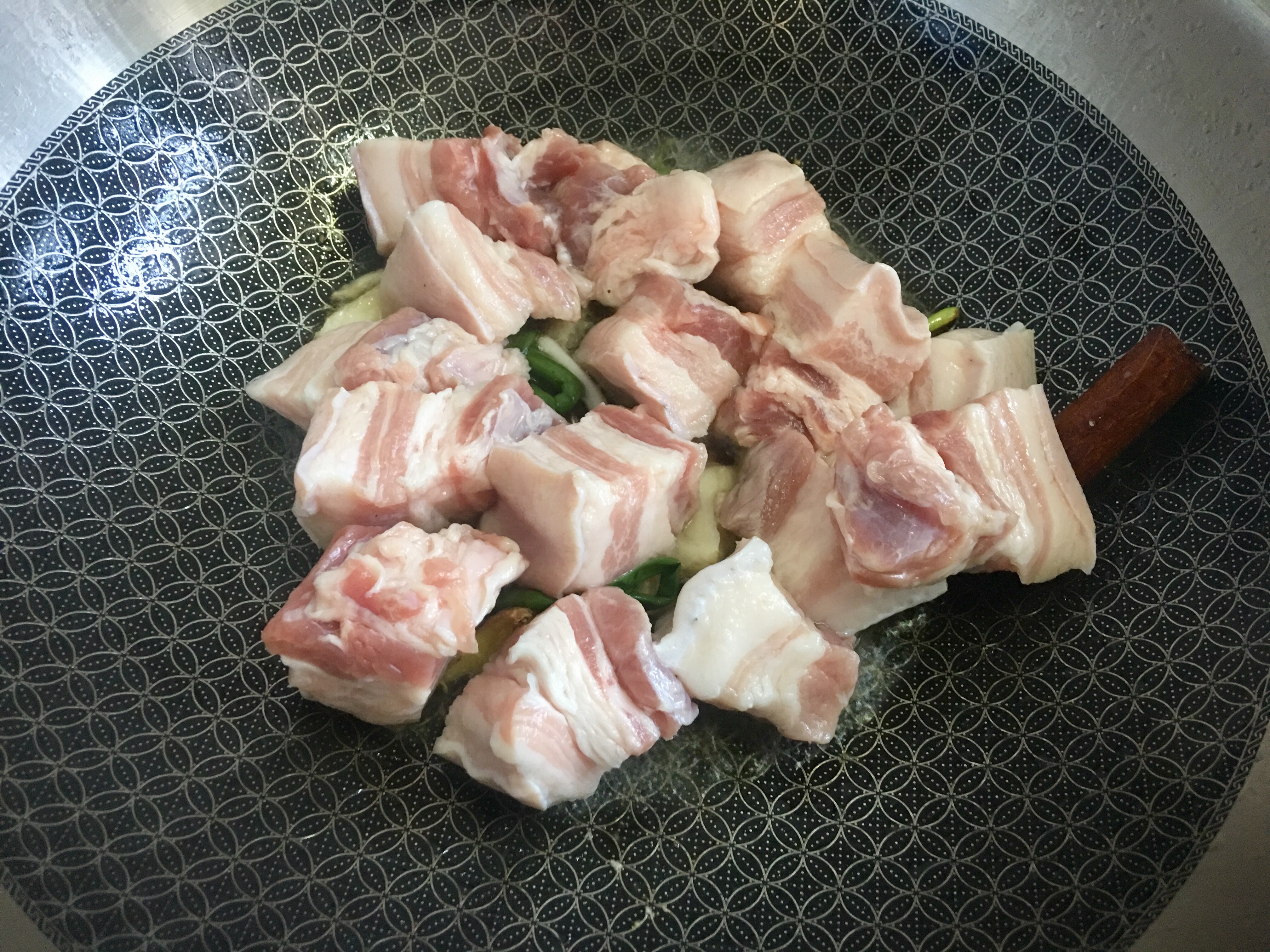 红烧肉炖笋干-下饭菜的做法 步骤5