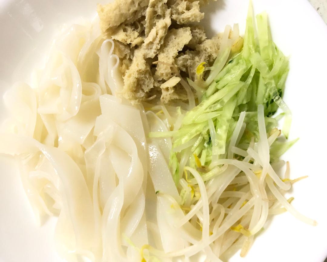 凉皮-自制洗面筋版凉皮