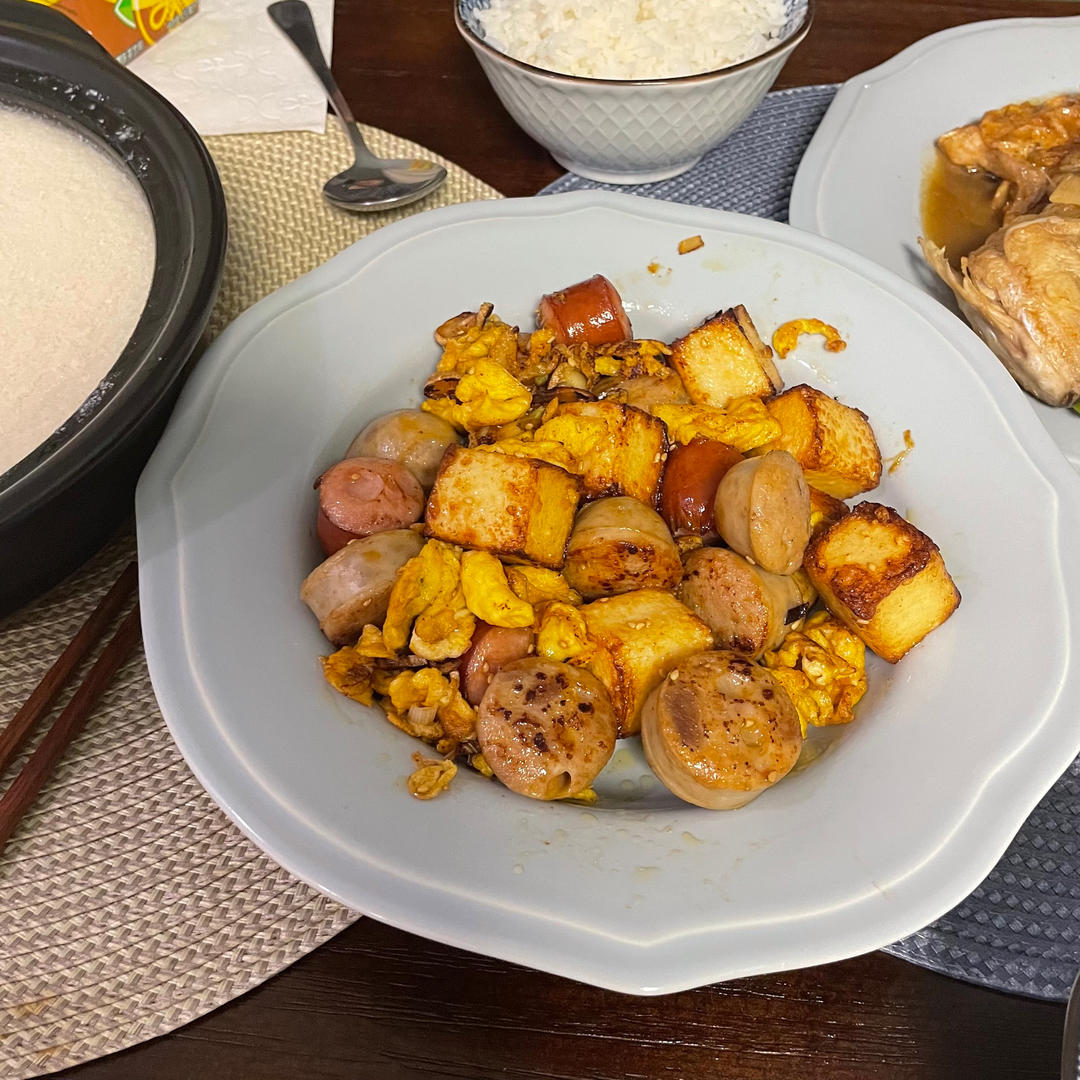 鱼豆腐香肠炒蛋
