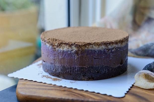 简单甜品——可可蓝莓椰子蛋糕的做法