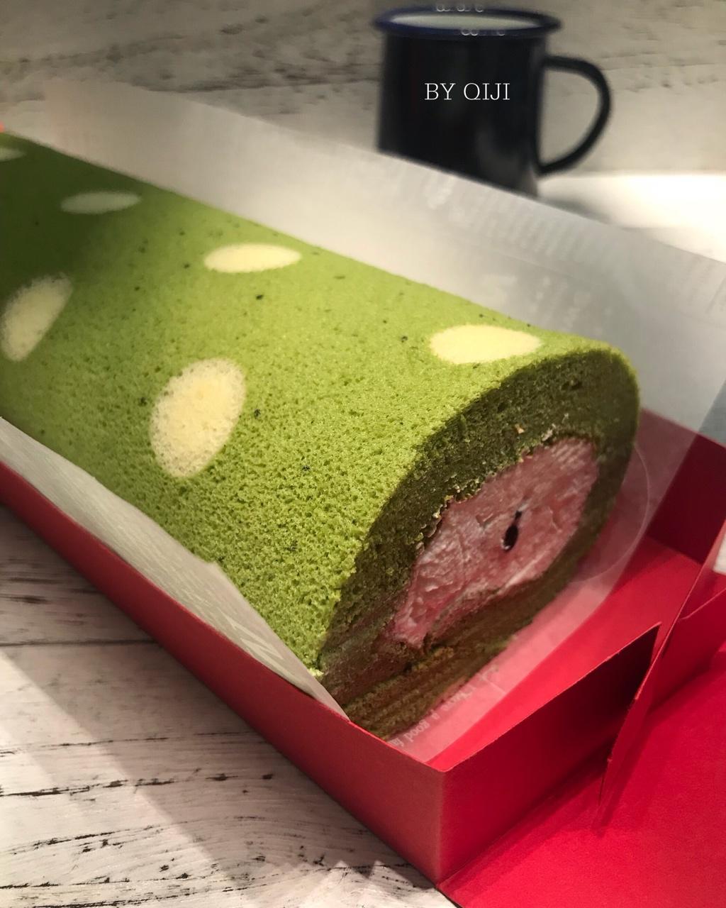 可可波点蛋糕卷