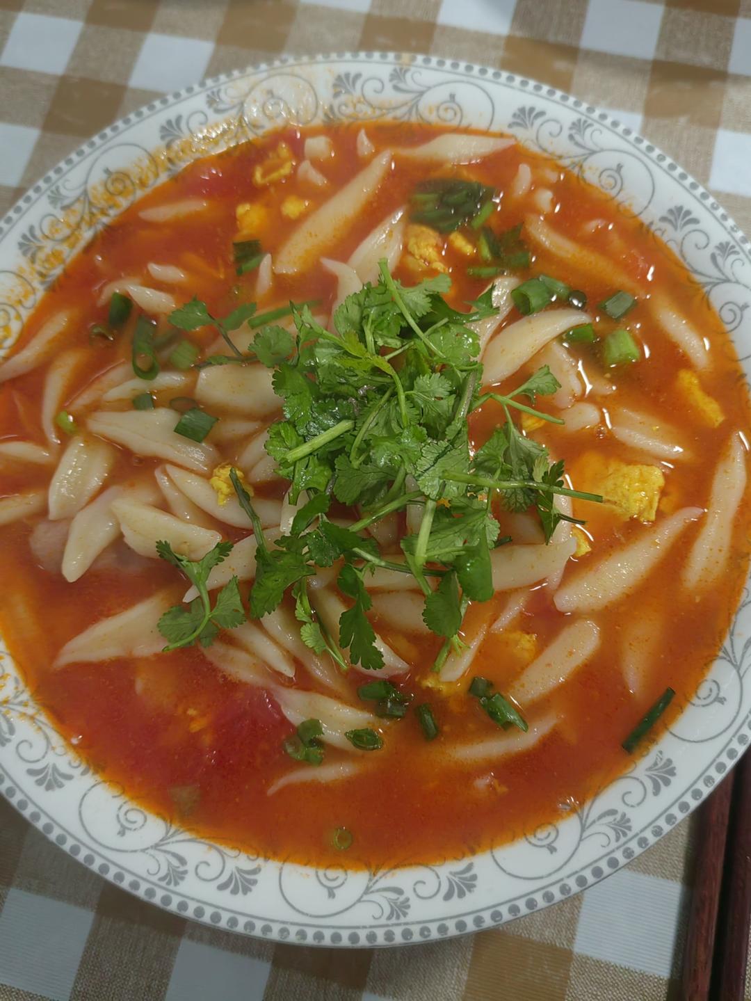 夏日开胃番茄剪刀面