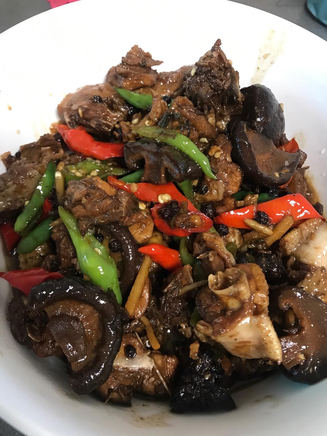 辣椒炒鸡（临沂家常）