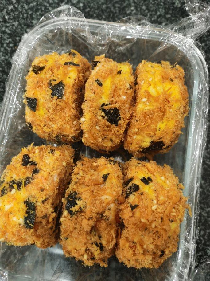朋友都说比鲍师傅好吃的海苔肉松小贝