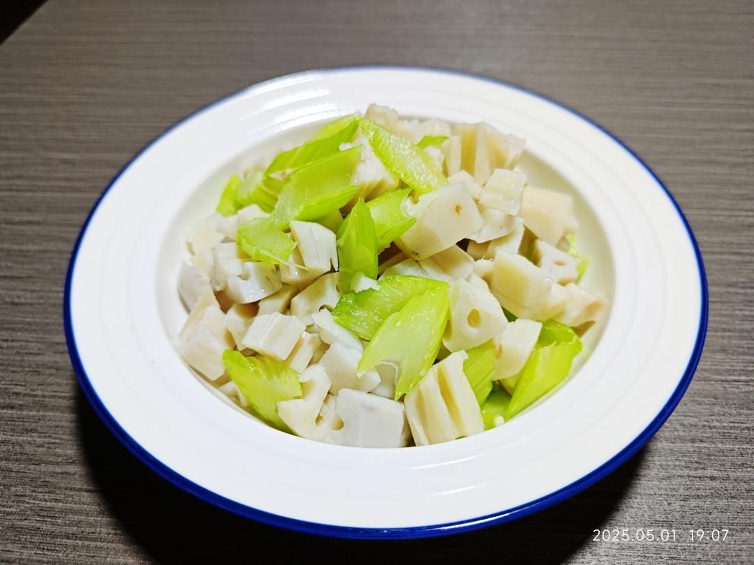 年夜菜｜凉拌卤藕