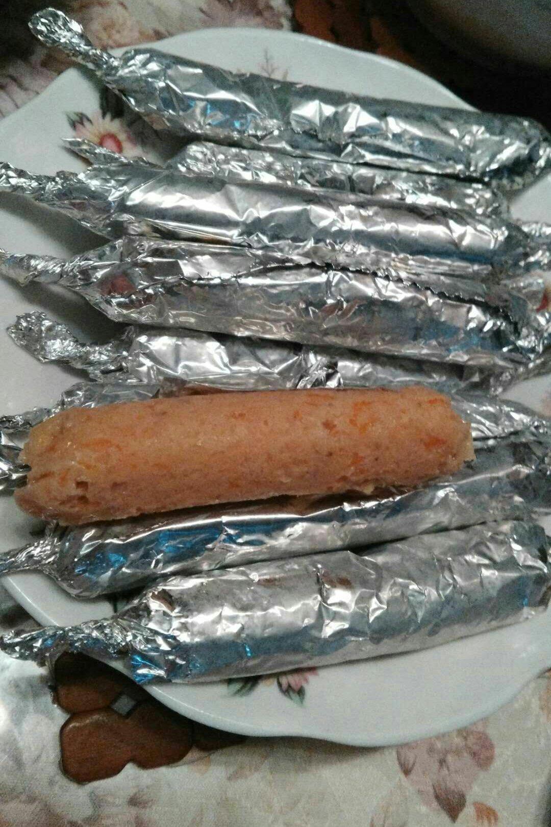 胡萝卜鸡肉肠