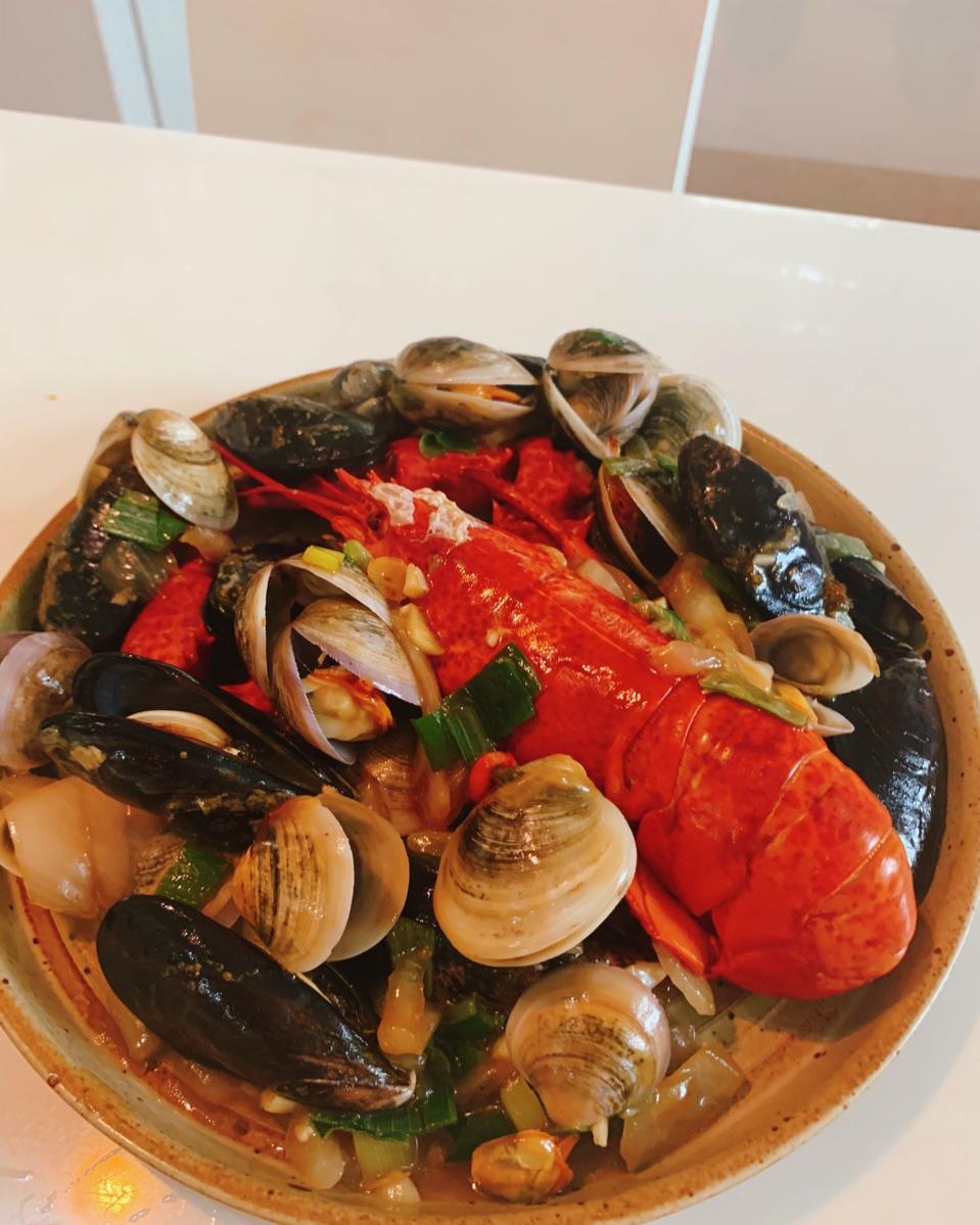 波士顿龙虾-一虾三吃