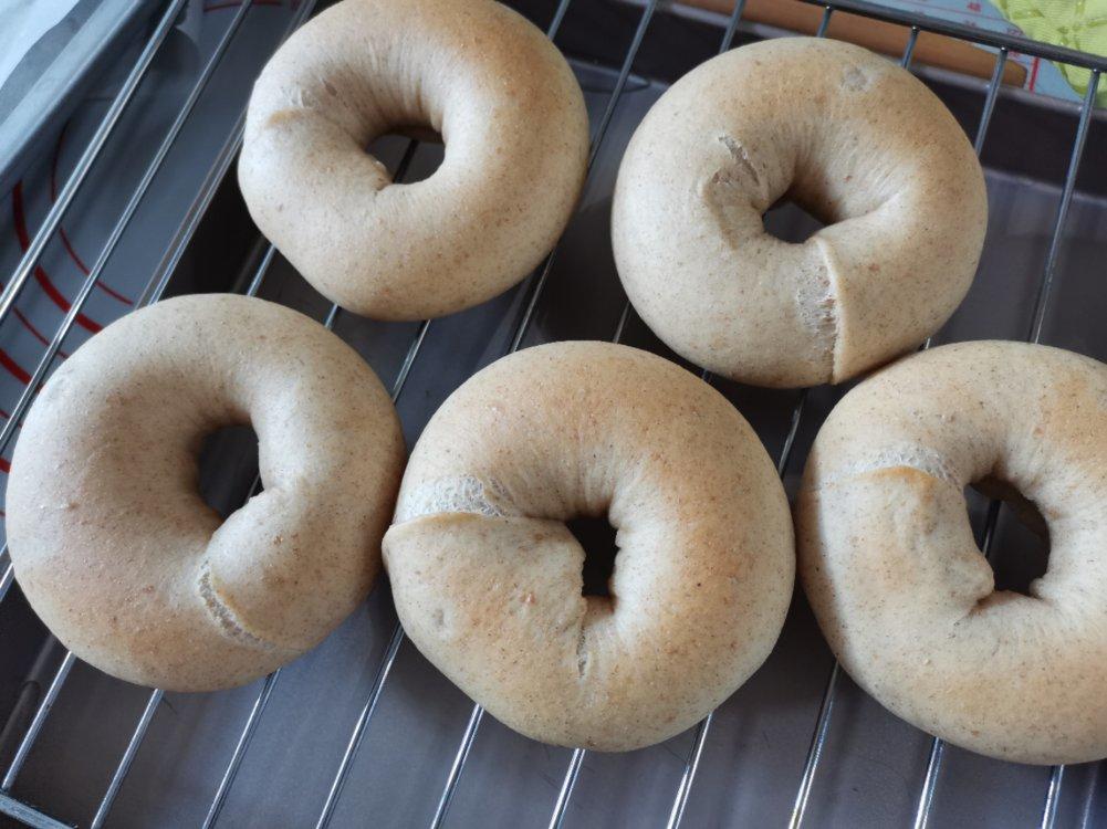 （无油）全麦黑麦贝果bagel~咬劲十足，越嚼越香