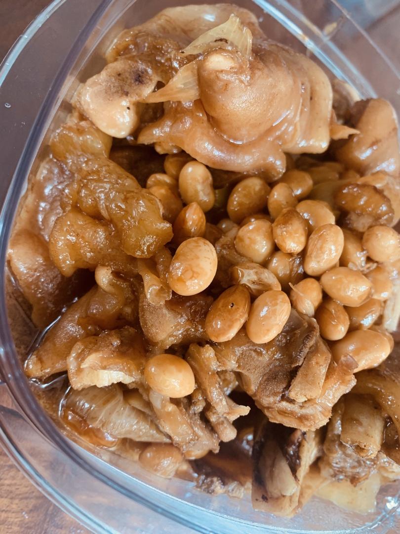 流口水的黄豆炖猪蹄     （参考黄小厨版本）