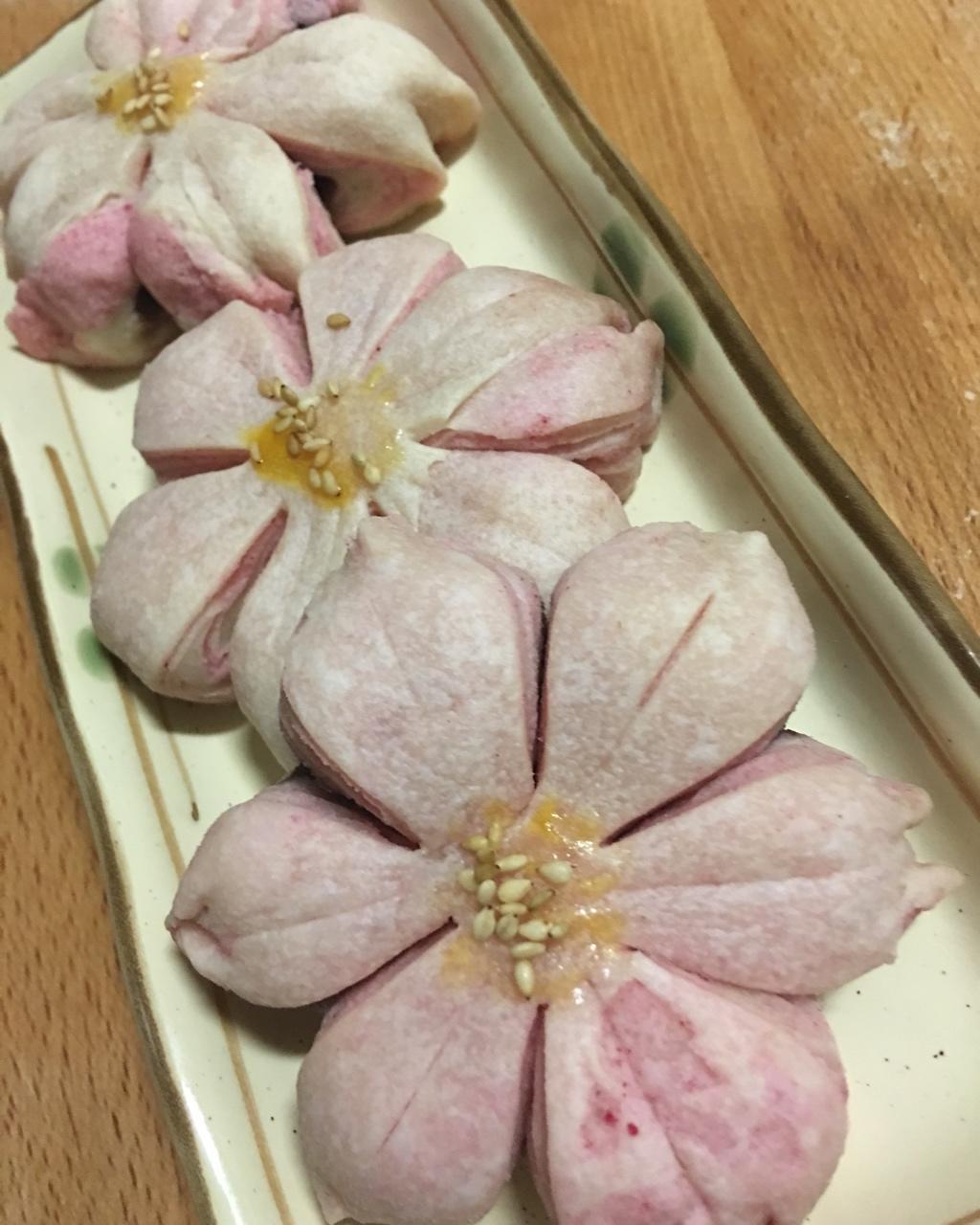 【桃花酥】 喏，要不要尝一口粉嫩春光？