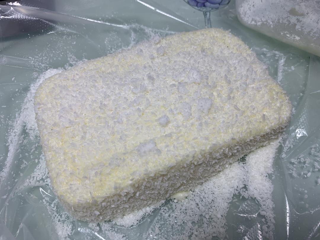 完胜85度C牛奶椰丝小方