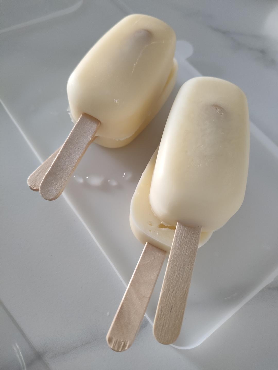 🔥毫无冰渣，自制奶香雪糕，比小布丁好吃，这么热的天来根雪糕爽呆了！