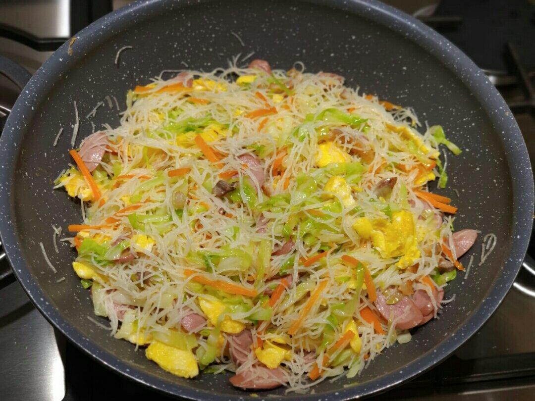 百吃不厌的炒米粉