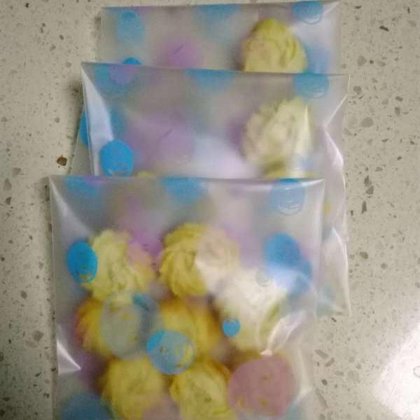 多种口味曲奇（香草、巧克力、抹茶）