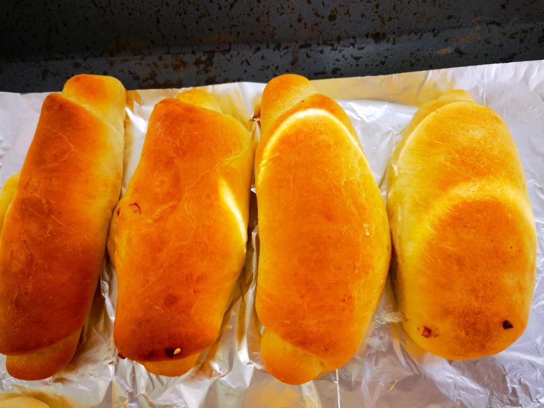 超满足超软肉松小面包