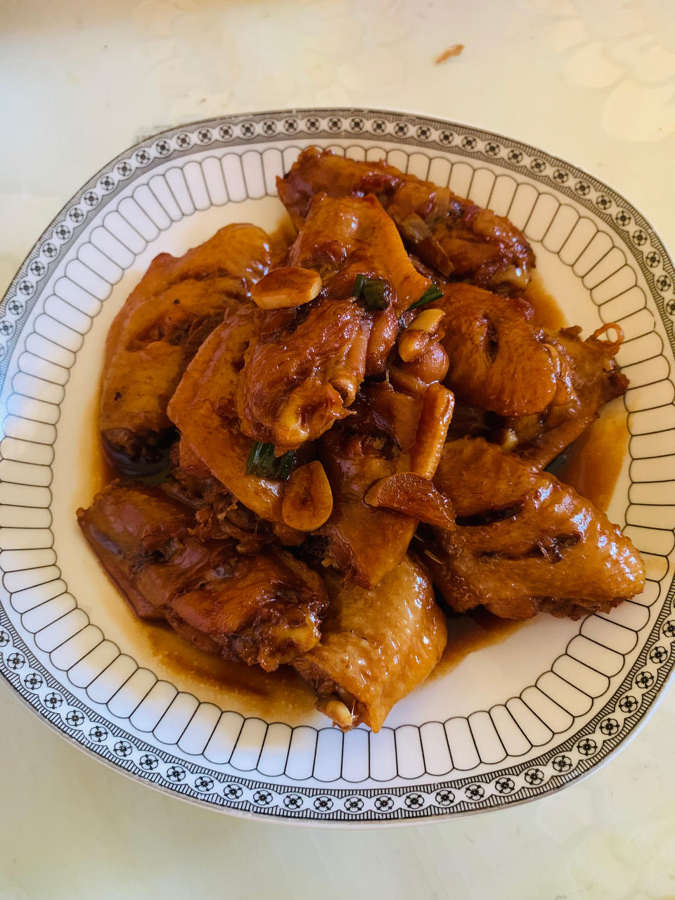 妈妈家的味道，吃了停不下来的红烧鸡翅