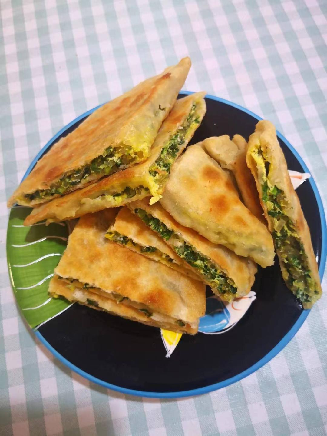 方便好吃到尖叫的大韭菜饼（比其他韭菜盒子都好吃）