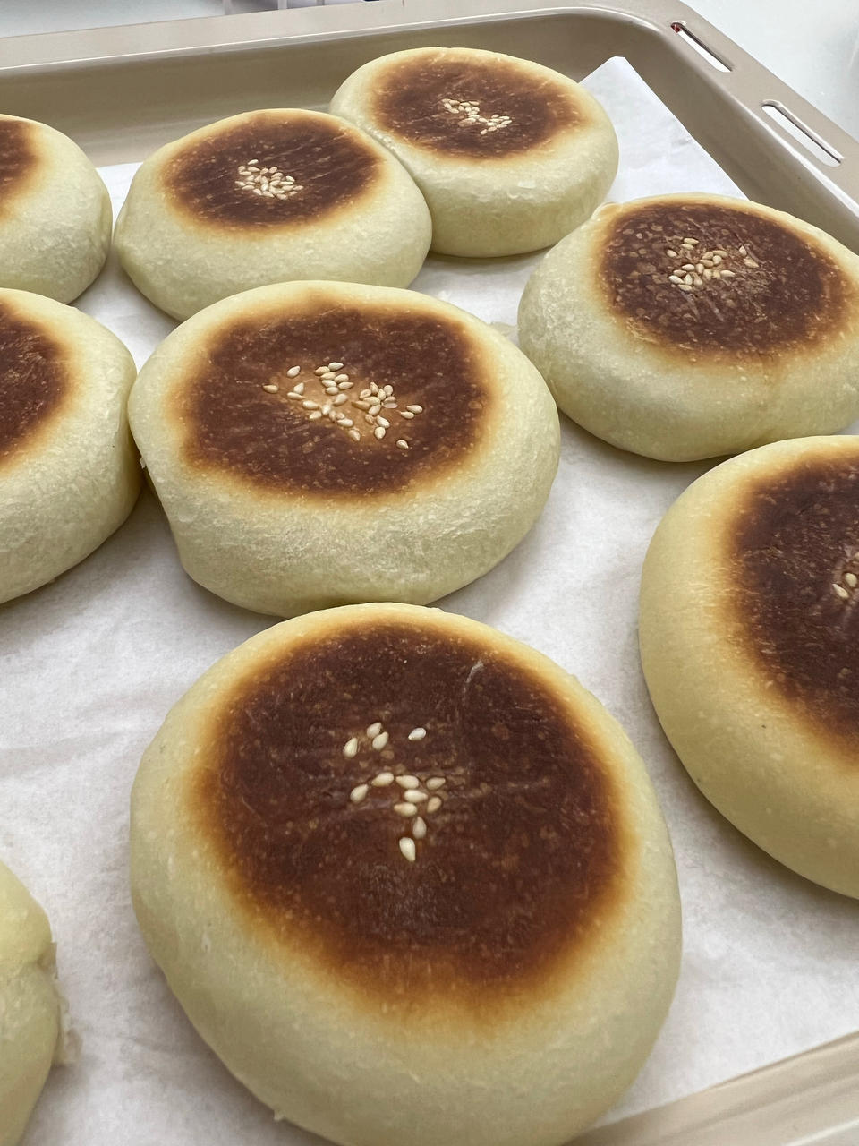 软噗噗的 芋泥包