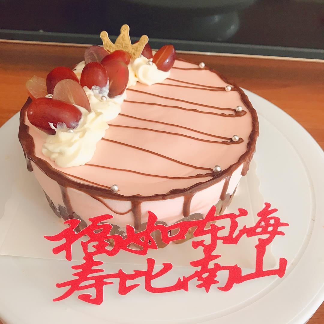 巧克力草莓慕斯蛋糕