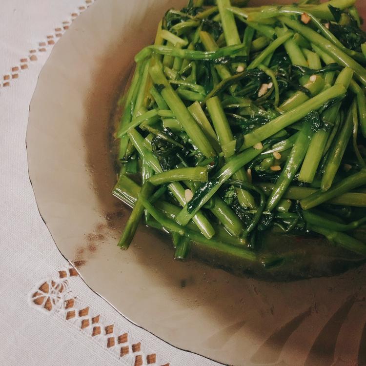 炝炒空心菜（不黑的秘密）