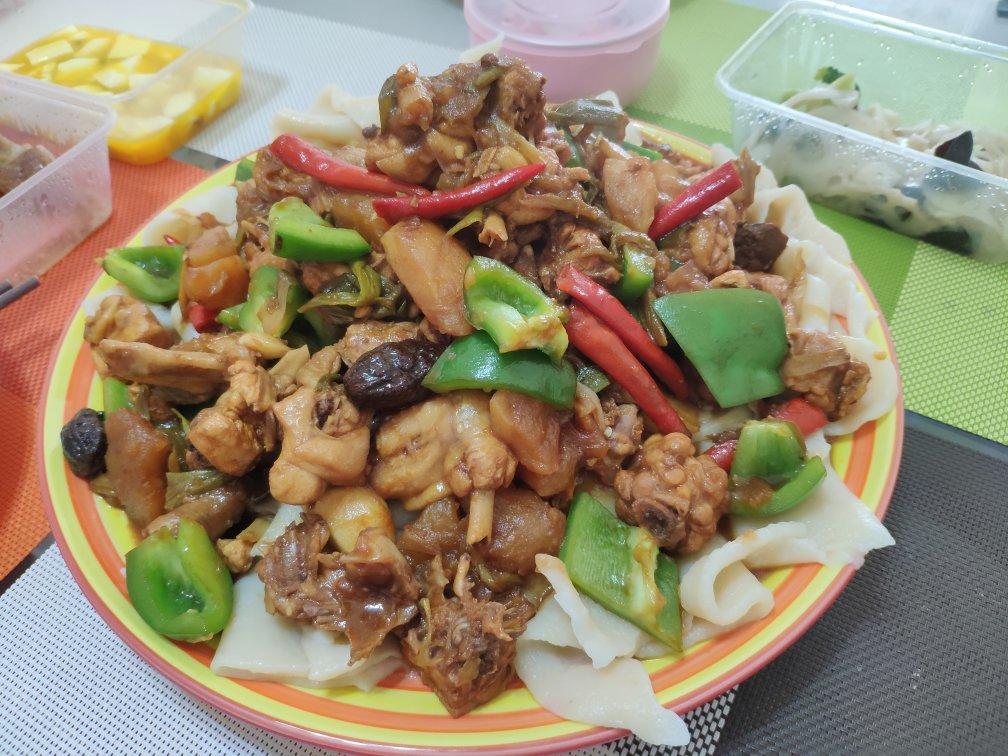 超下饭的新疆大盘鸡