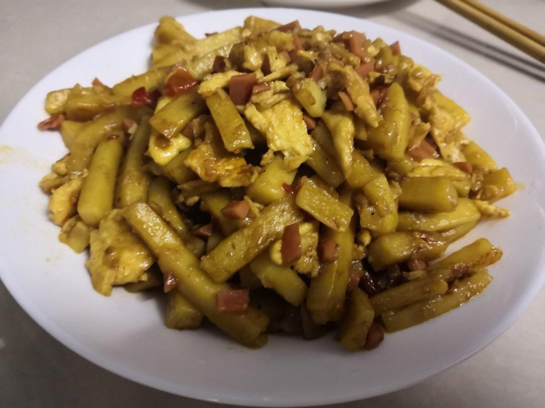 炒黄元米果