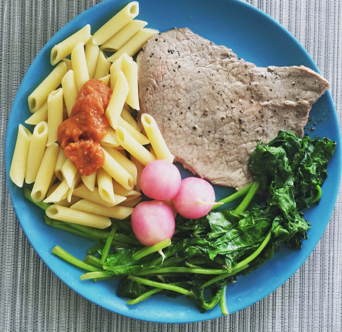 黑椒牛排（配土豆/鸡蛋，意面/蔬菜）