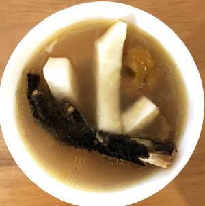 暖冬滋润椰子鸡汤的做法 步骤5
