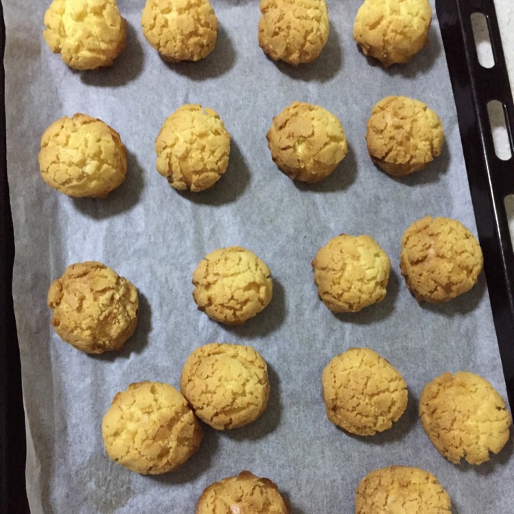 十分美味的酥皮泡芙