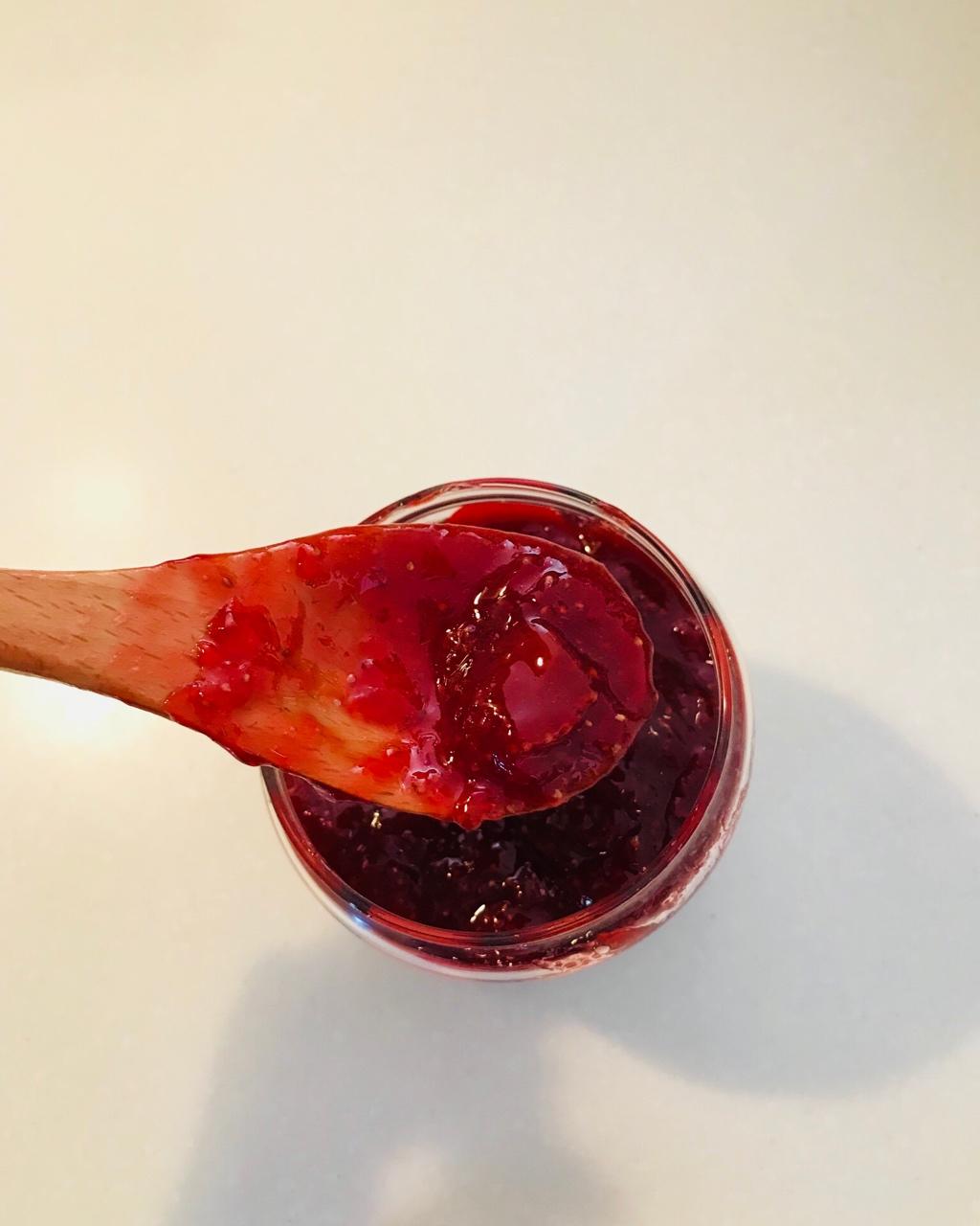 《Tinrry下午茶》番外篇-满满果肉的草莓果酱