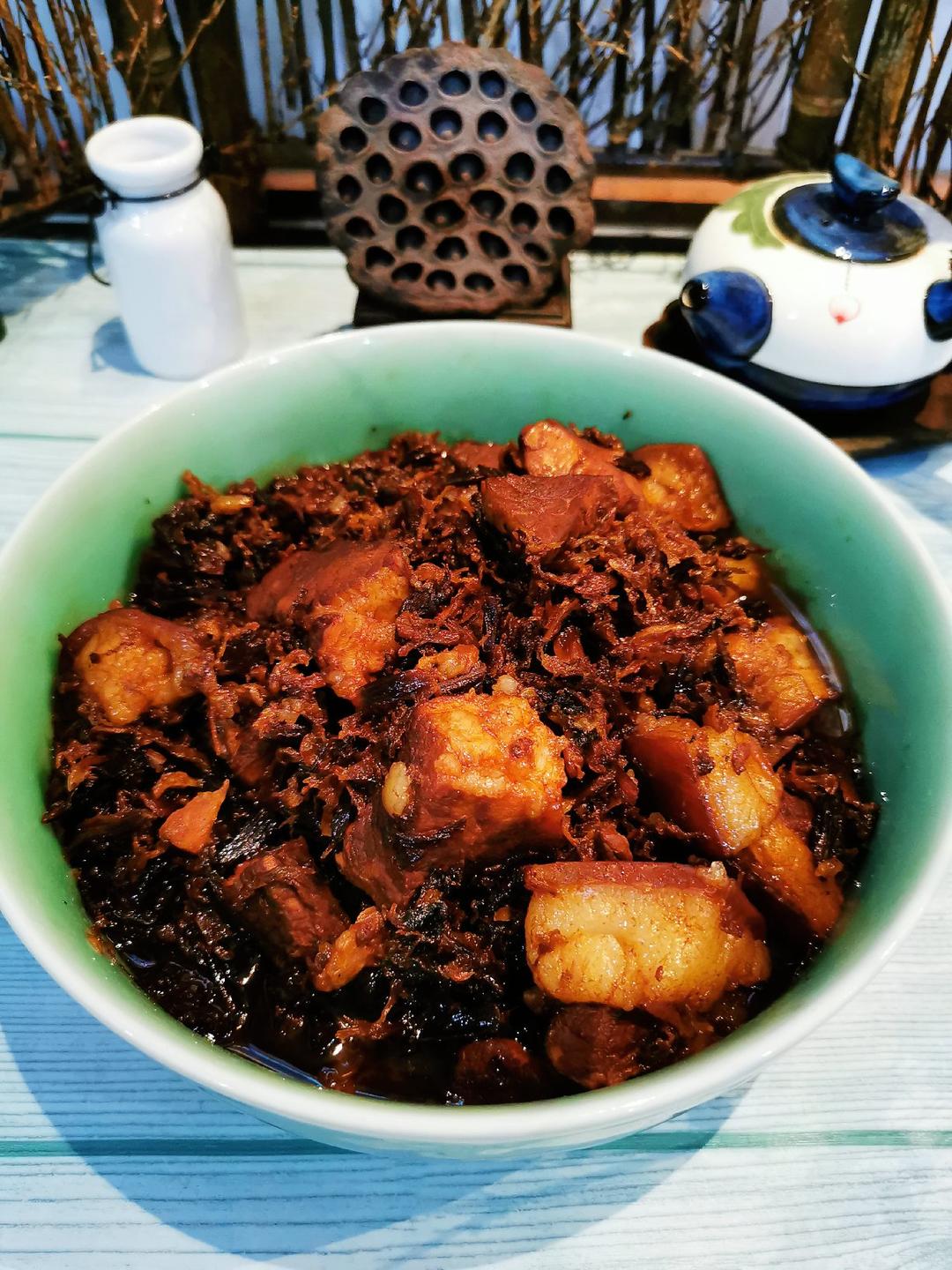 下饭神器梅干菜烧肉