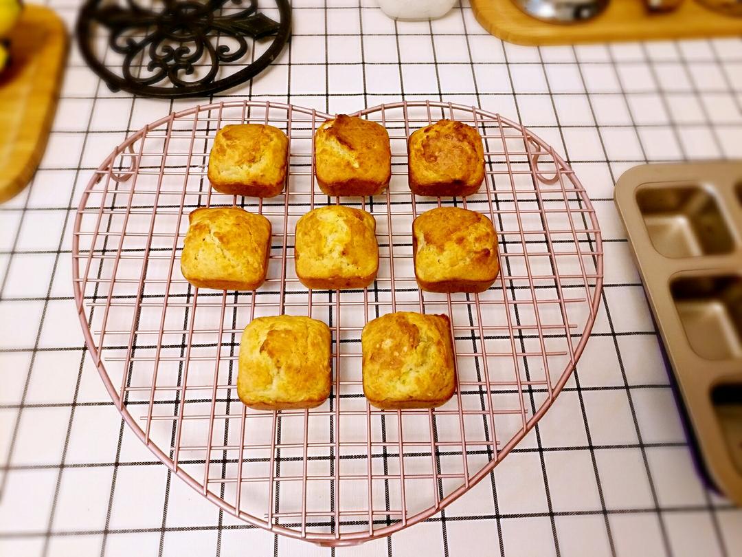 简单香蕉蛋糕