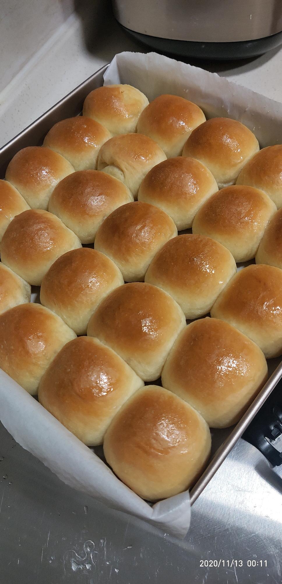 淡奶油小餐包不加黄油版